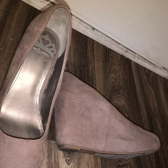 Fergalicious Wedges - Picture 2 of 4